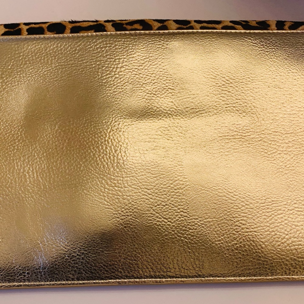 Lilly Pulitzer Celina Clutch Leopard HairCalf - Picture 4 of 5